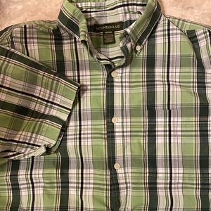 Mountain Lake Men’s SS button-down. Great summer shirt, soft! Size : Medium